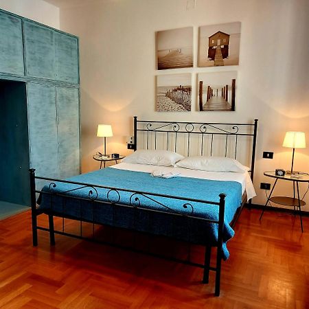 Villa Happy Days San Vincenzo Phòng bức ảnh