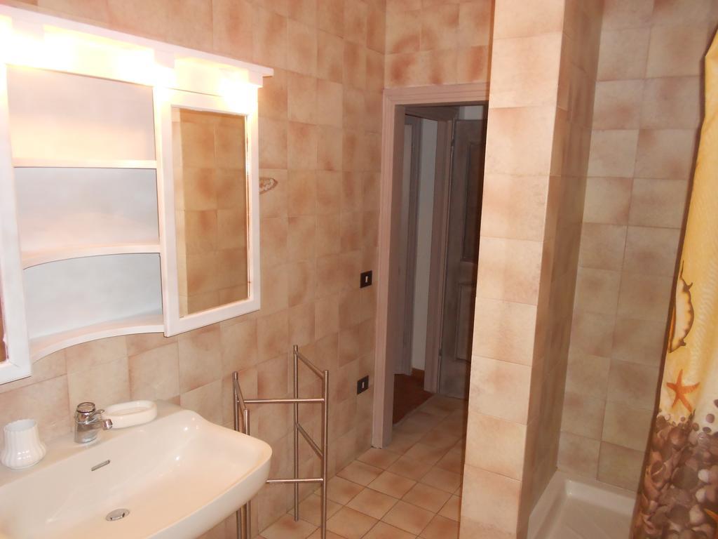 Villa Happy Days San Vincenzo Phòng bức ảnh